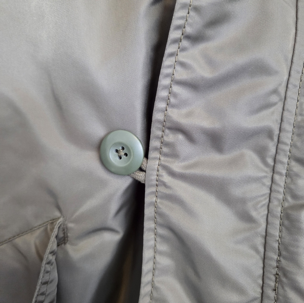 American Eagle, Olive Green Parka Jacket with Faux Fur Hood - Picture 9 of 10